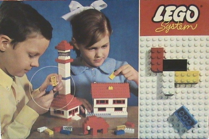 LEGO® Basic Building Set in Cardboard