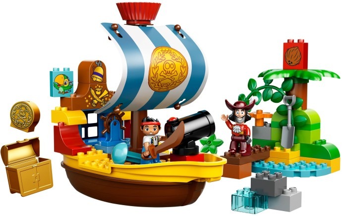 LEGO® Jake's Pirate Ship Bucky