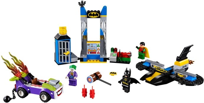 LEGO® The Joker Batcave Attack