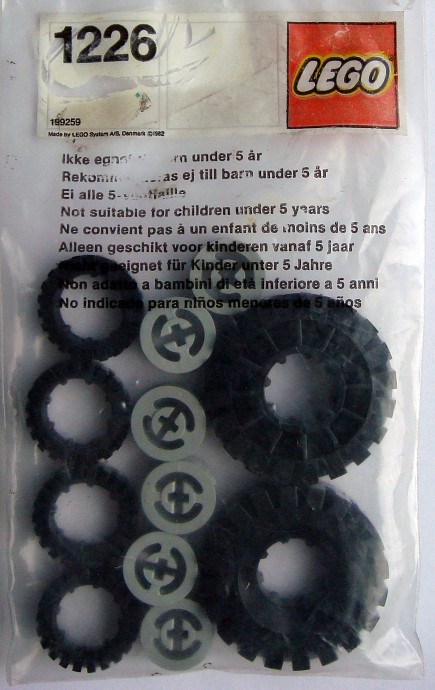 LEGO® Tractor wheels and tyres