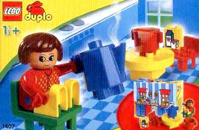 LEGO® Cooking with Mummy