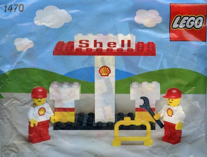 LEGO® Petrol Pumps and Garage Staff