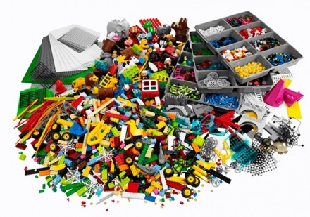 LEGO® Identity and Landscape Kit 