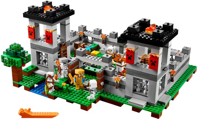 LEGO® The Fortress