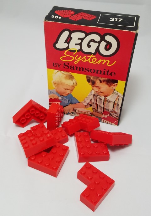 LEGO® 4 x 4 Corner Bricks