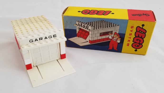 LEGO® Garage with Automatic Door (White base and door frame)