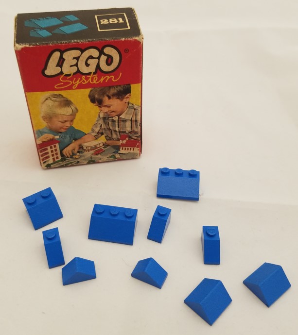 LEGO® 1 x 2 and 3 x 2 Sloping Bricks, Blue