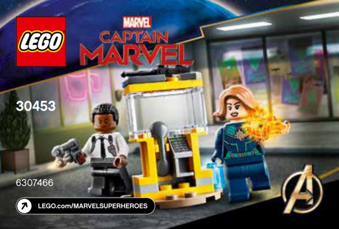 LEGO® Captain Marvel and Nick Fury