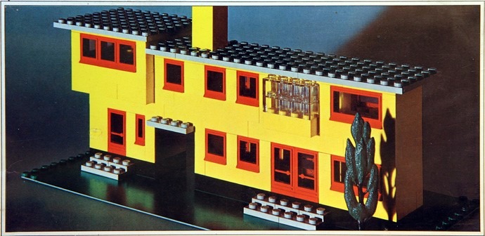 LEGO® Station