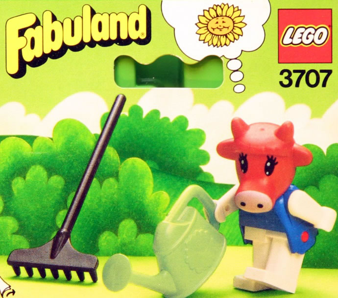 LEGO® Clara Cow