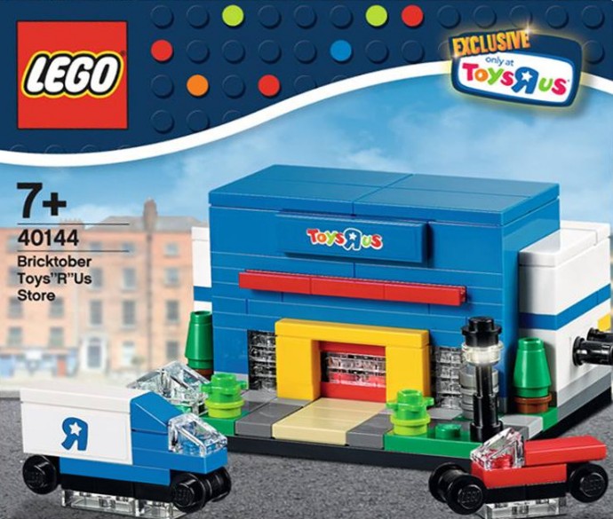 LEGO® Bricktober Toys R Us Store