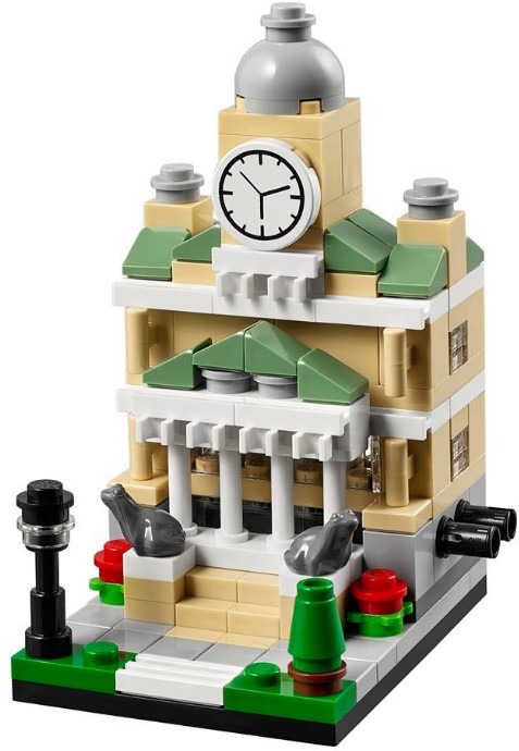 LEGO® Bricktober Town Hall