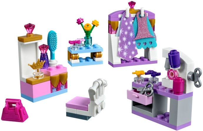 LEGO® Mini-Doll Dress-Up Kit