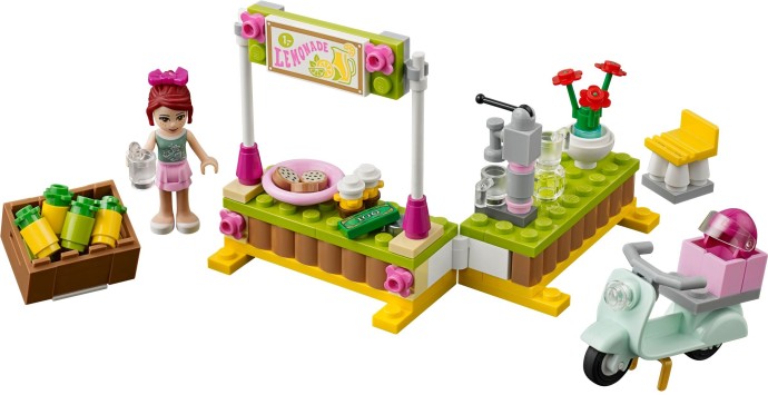 LEGO® Mia's Lemonade Stand