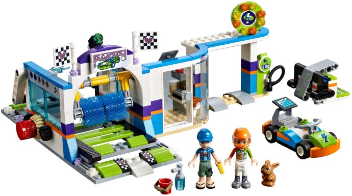 LEGO® Spinning Brushes Car Wash