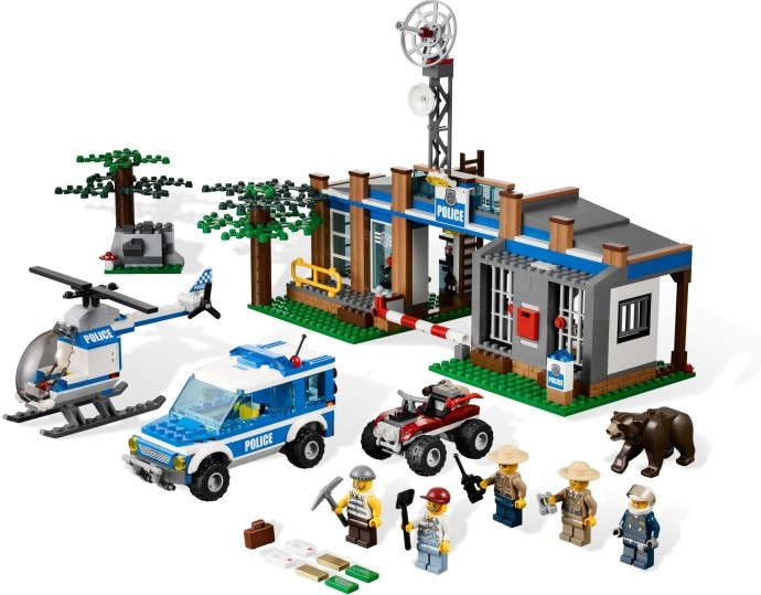 LEGO® Forest Police Station