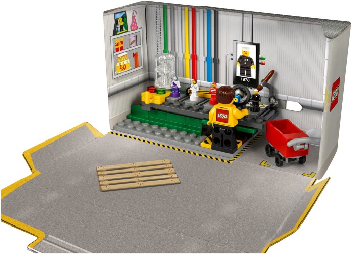LEGO® Minifigure Factory