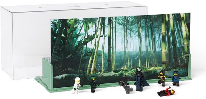LEGO® Ninjago Movie Play & Display Case