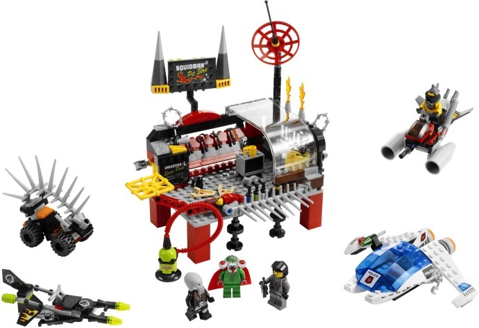 LEGO® Squidman's Pitstop