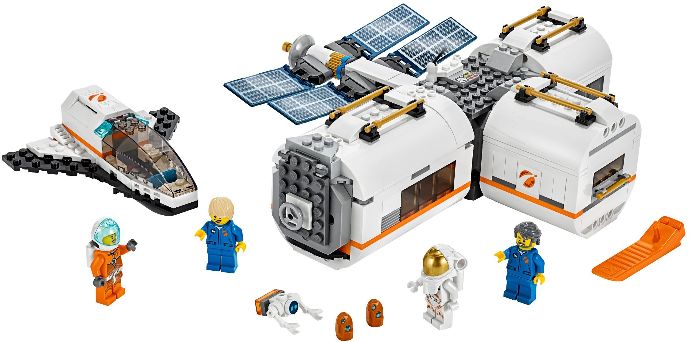 LEGO® Lunar Space Station
