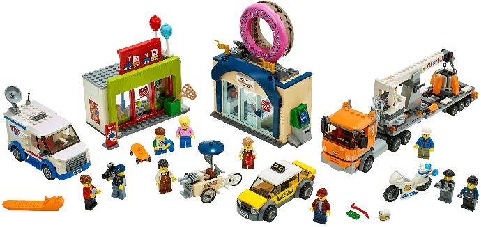 LEGO® Donut Shop Opening
