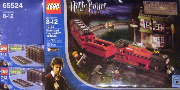 LEGO® Motorised Hogwarts Express super pack