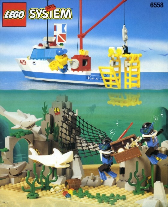 LEGO® Shark Cage Cove