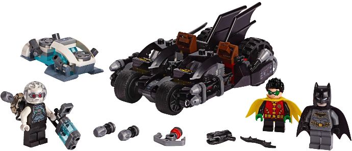 LEGO® Mr. Freeze Batcycle Battle