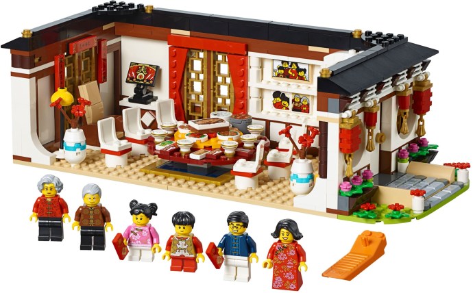 LEGO® Chinese New Year's Eve Dinner