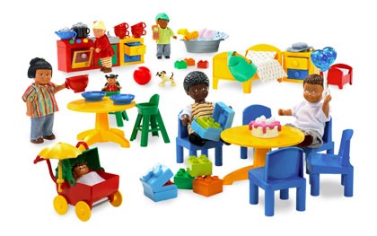 LEGO® Dolls Family Set