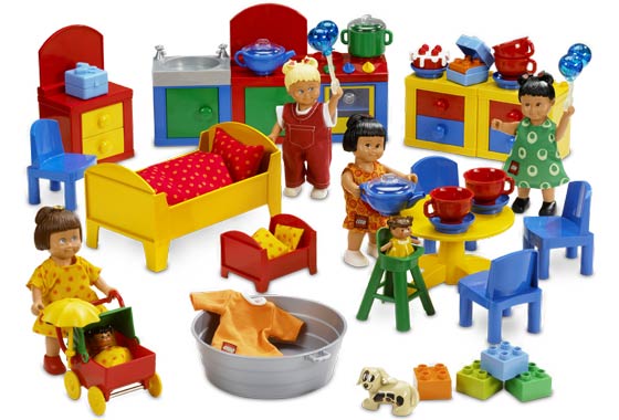 LEGO® Dolls Family Set