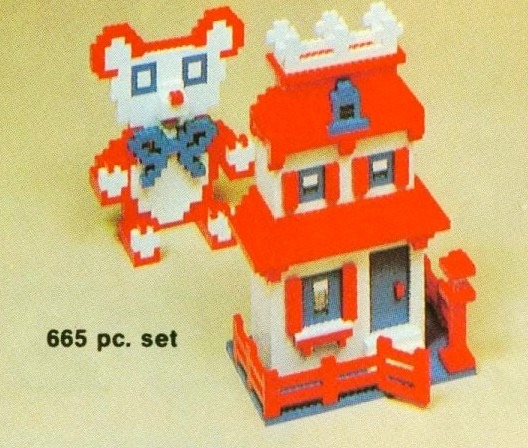LEGO® 665 Piece Basic Set